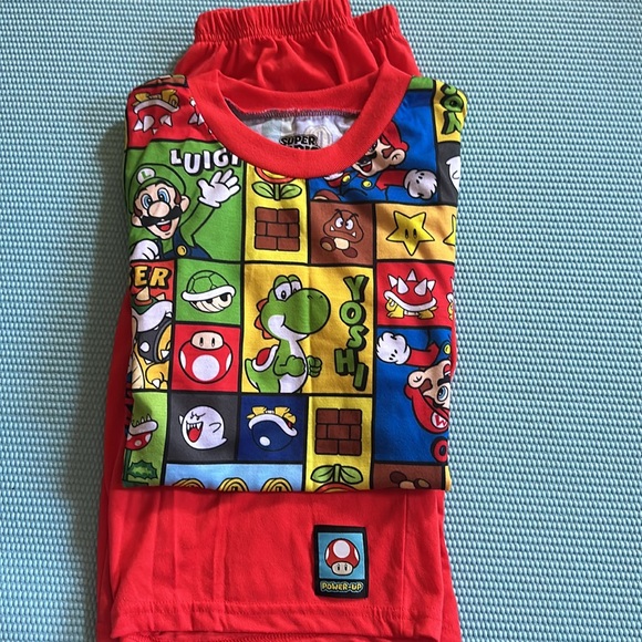 Super Mario Boy’s 2 piece Pajama Set - Picture 8 of 11